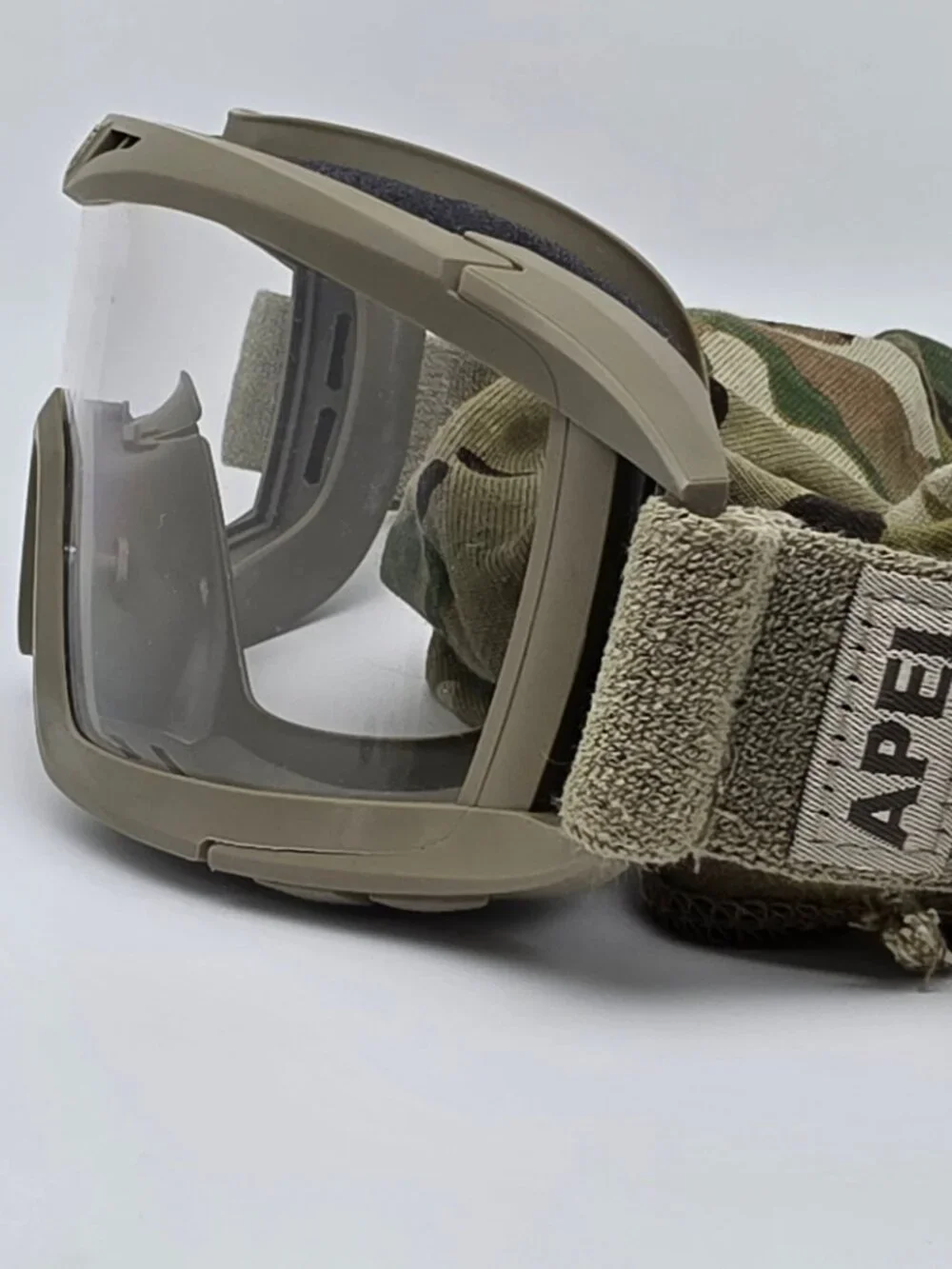 Revision U.S. Military Desert Locust Tan 499 2x Lens Clear and Grey APEL Goggles